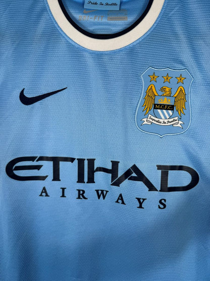 Écusson Manchester City brodé avec aigle doré et trois étoiles, virgule Nike marine, maillot domicile 2013-2014