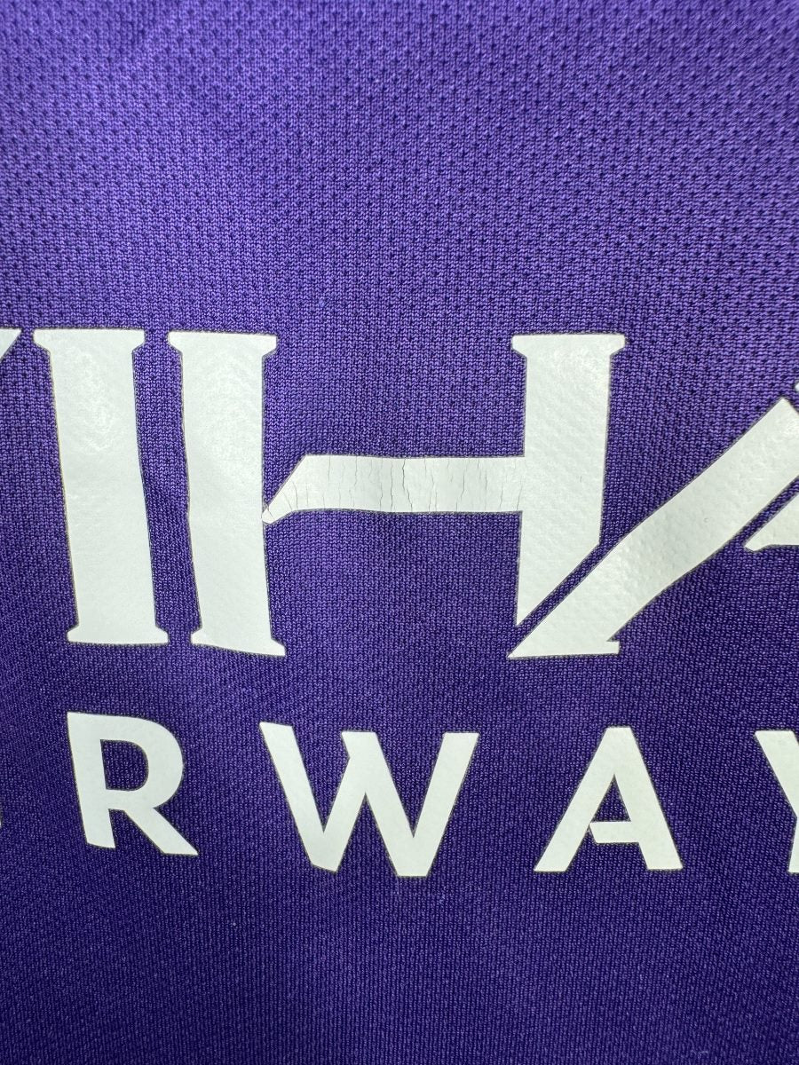 Fines craquelures sur le sponsor Etihad, maillot gardien Manchester City 2015-2016