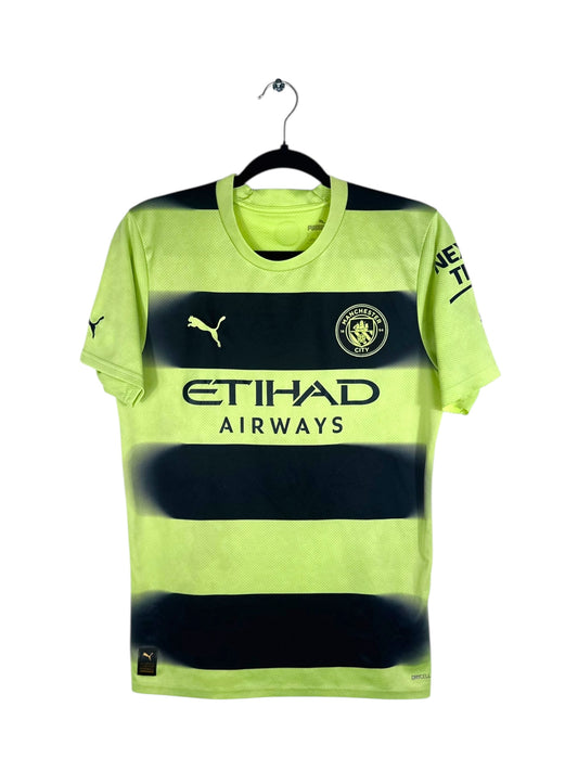 Maillot Manchester City 2022-2023 third Palmer Puma vue avant logo et sponsor