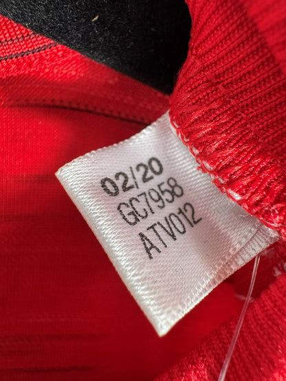 Étiquette intérieure adidas 02/20 code GC7958, maillot Manchester United domicile 2020-2021