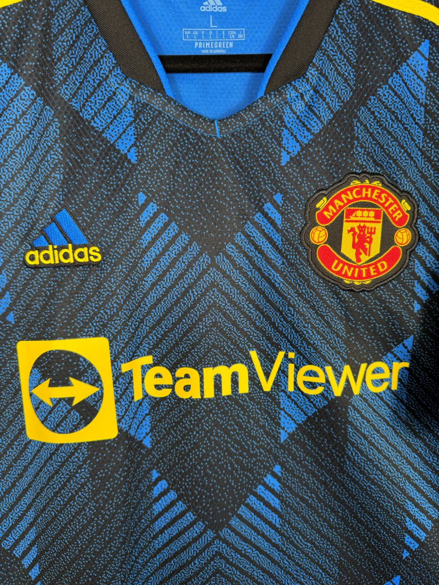 Écusson Manchester United et sponsor TeamViewer jaune, maillot third 2021-2022