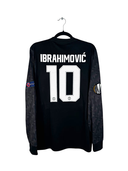 Dos du maillot Manchester United 2018 extérieur noir avec flocage blanc IBRAHIMOVIĆ 10.