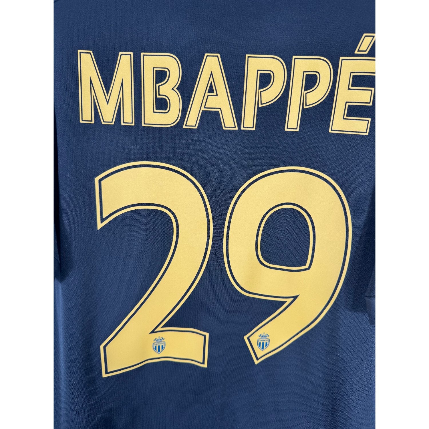 Typographie officielle Ligue 1 du flocage Mbappé N°29 sur maillot AS Monaco third 2016-2017