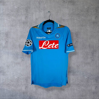 Face du maillot SSC Napoli 2011-2012 domicile azzurro avec sponsor Lete et patchs UEFA