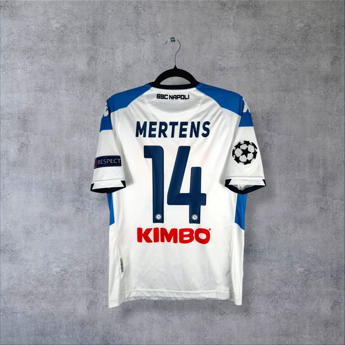 Dos du maillot Napoli 2019-2020 third blanc avec flocage MERTENS numéro 14 et sponsor Kimbo