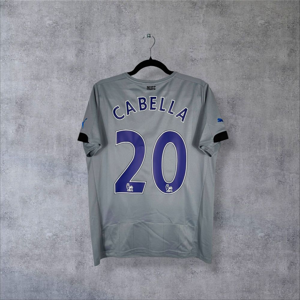 Dos du maillot Newcastle United 2014-2015 extérieur gris avec flocage Cabella N°20 authentique ère Pardew Carver