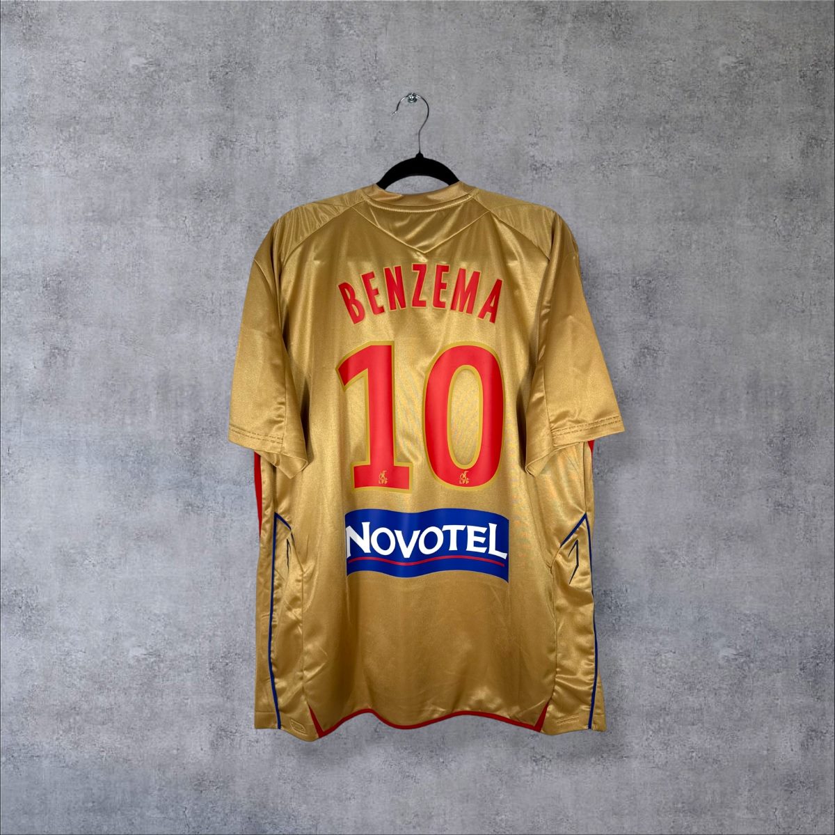 Maillot OL 2007-2008 Extérieur Benzema 10 - dos flocage