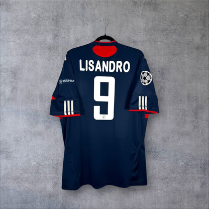 Flocage Lisandro numéro 9 sur maillot OL 2010-2011 Third