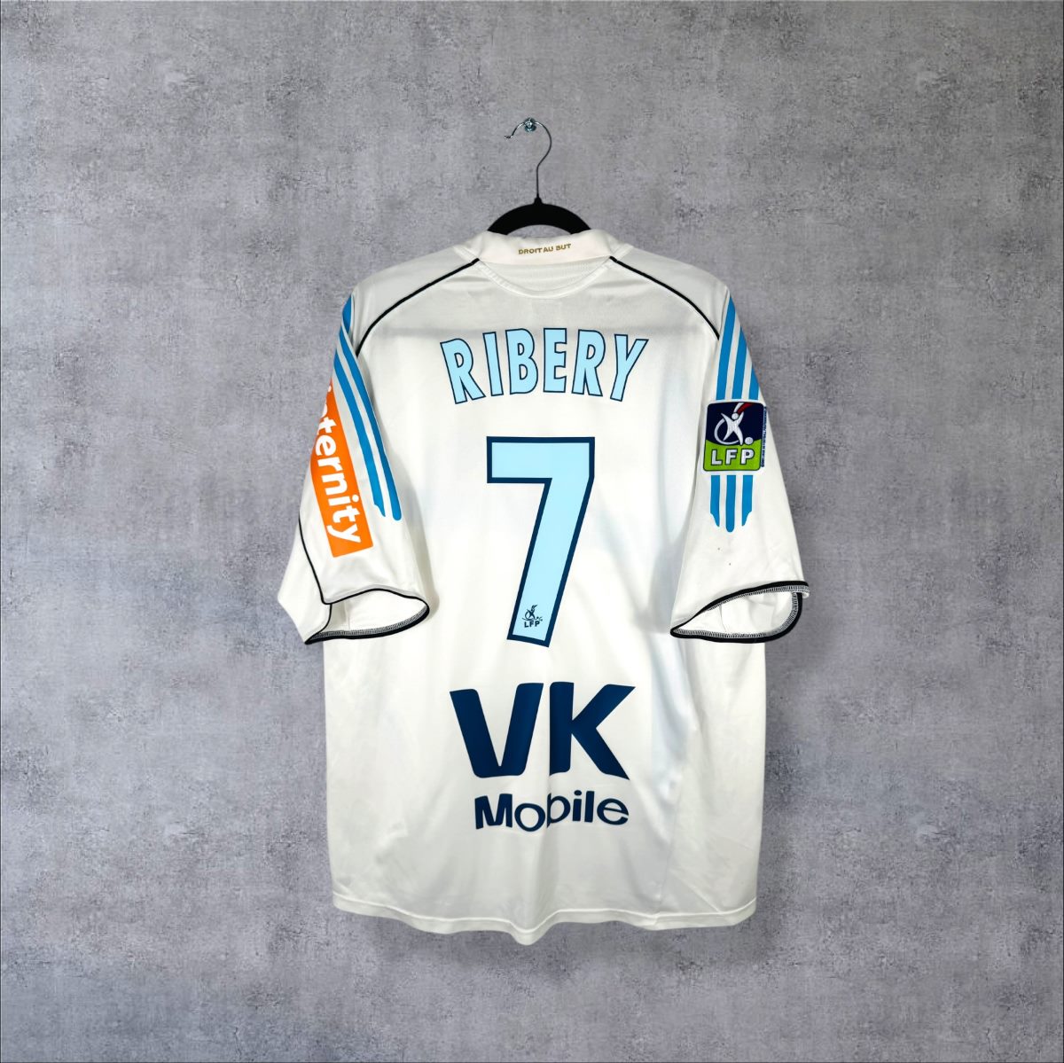 Maillot OM 2005-2006 domicile blanc, dos floqué Ribéry 7, sponsor VK Mobile et patch LFP