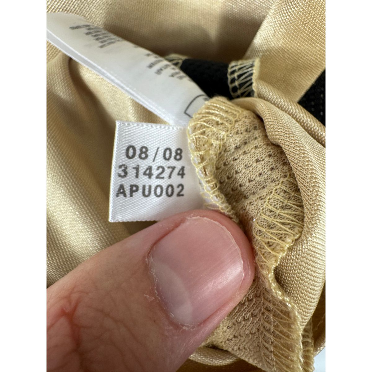 Étiquette d'authenticité avec code Adidas 314274 prouvant l'originalité du maillot
