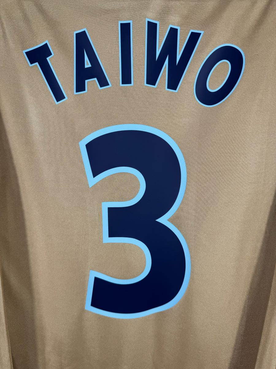 Détail flocage Taiwo 3 bleu marine, maillot OM third or 2008-2009