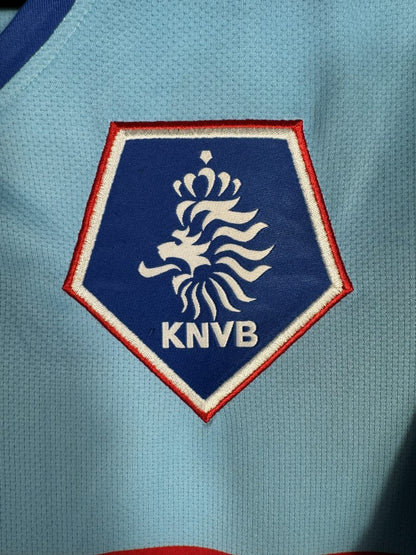 Détail de l'écusson KNVB brodé au lion néerlandais sur le maillot Pays-Bas 2008-2009 de Sneijder