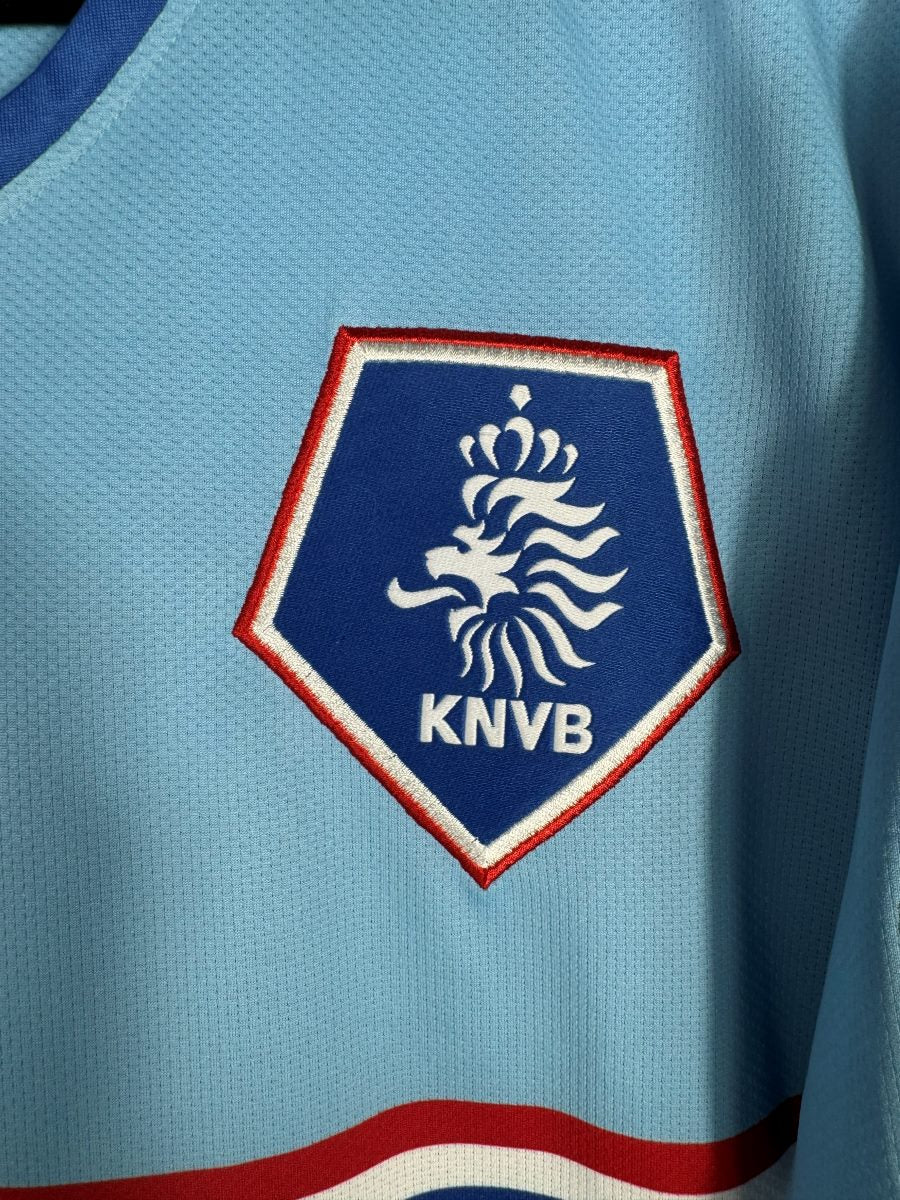 Écusson brodé KNVB au lion néerlandais sur le maillot Pays-Bas 2008-2009 extérieur