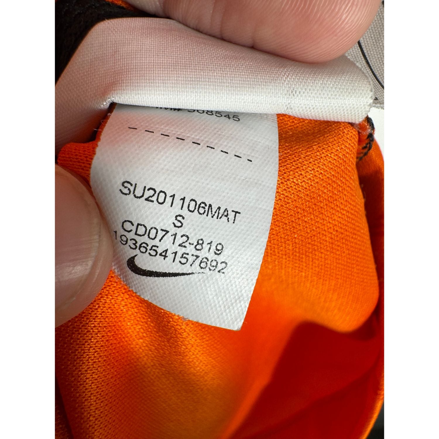 Étiquette d'authenticité avec code Nike CD0712-819 prouvant l'originalité du maillot