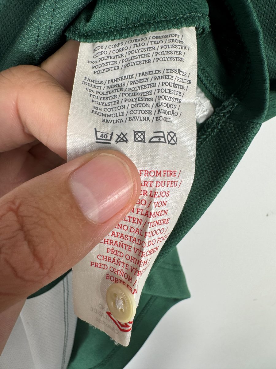 Étiquette de composition Umbro d'origine du maillot Pays de Galles 2012 extérieur