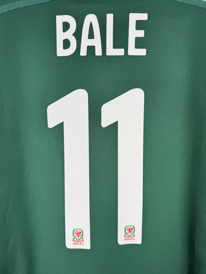 Gros plan du flocage Bale N°11 avec les écussons Wales sous les chiffres