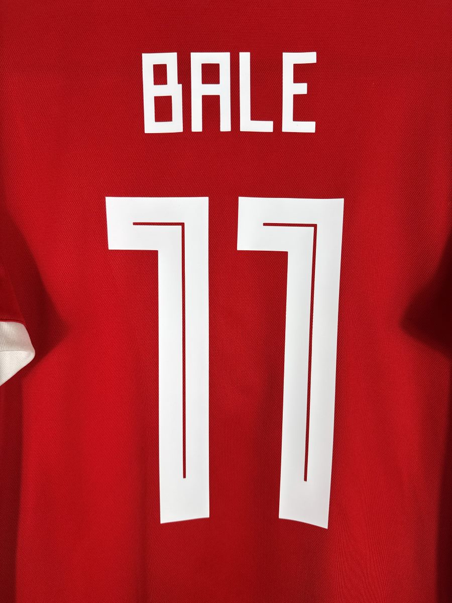Détail flocage Bale N°11 maillot Pays de Galles 2018