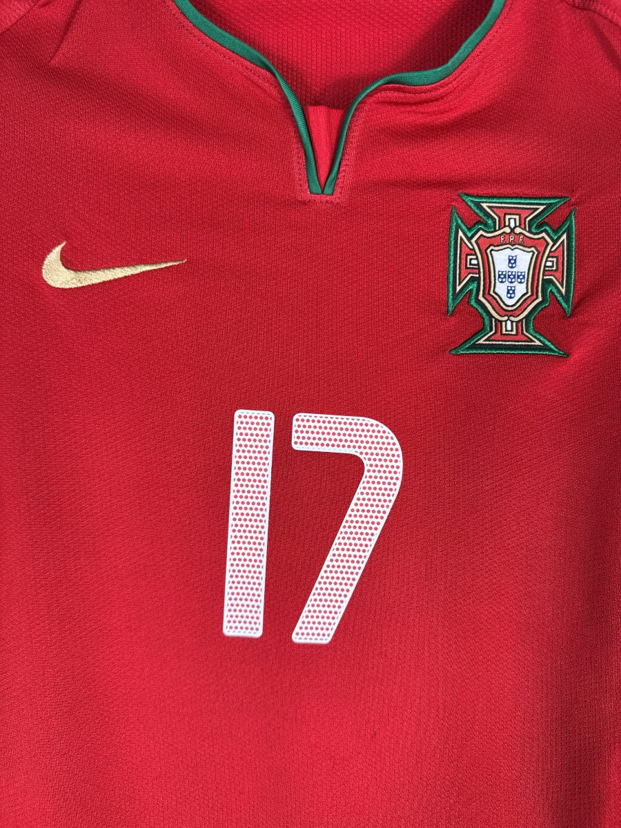Écusson brodé de la fédération portugaise FPF sur le maillot Portugal 2008-2009 domicile