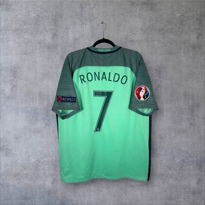 Flocage Ronaldo numéro 7 sur maillot Portugal Euro 2016 Extérieur