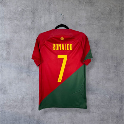 Maillot Portugal 2022 domicile rouge et vert, dos floqué Ronaldo 7