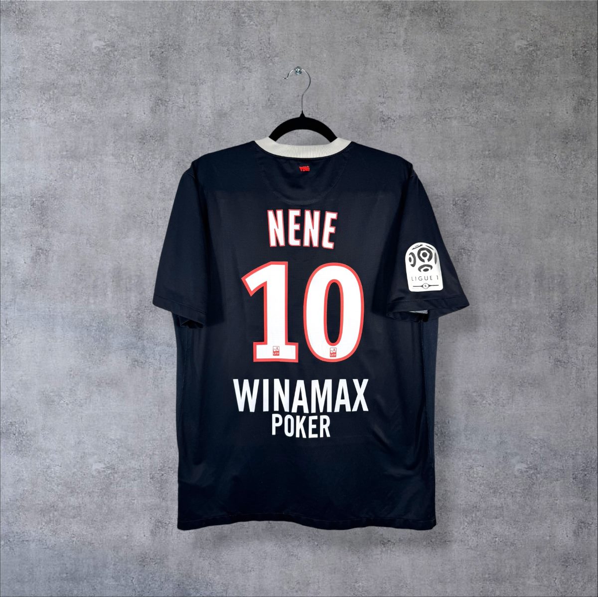 Maillot PSG 2011-2012 domicile Nike, dos floqué Nene 10 et sponsor Winamax