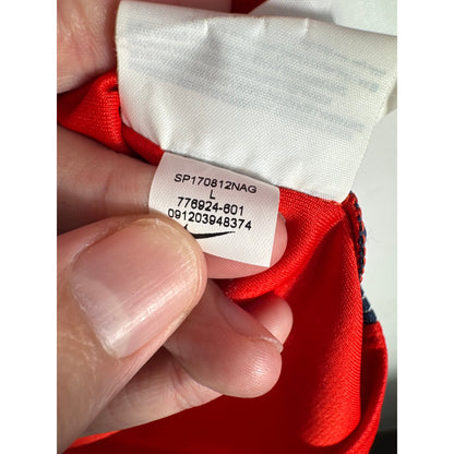 Étiquette d'authenticité avec code Nike 776924-601 prouvant l'originalité du maillot