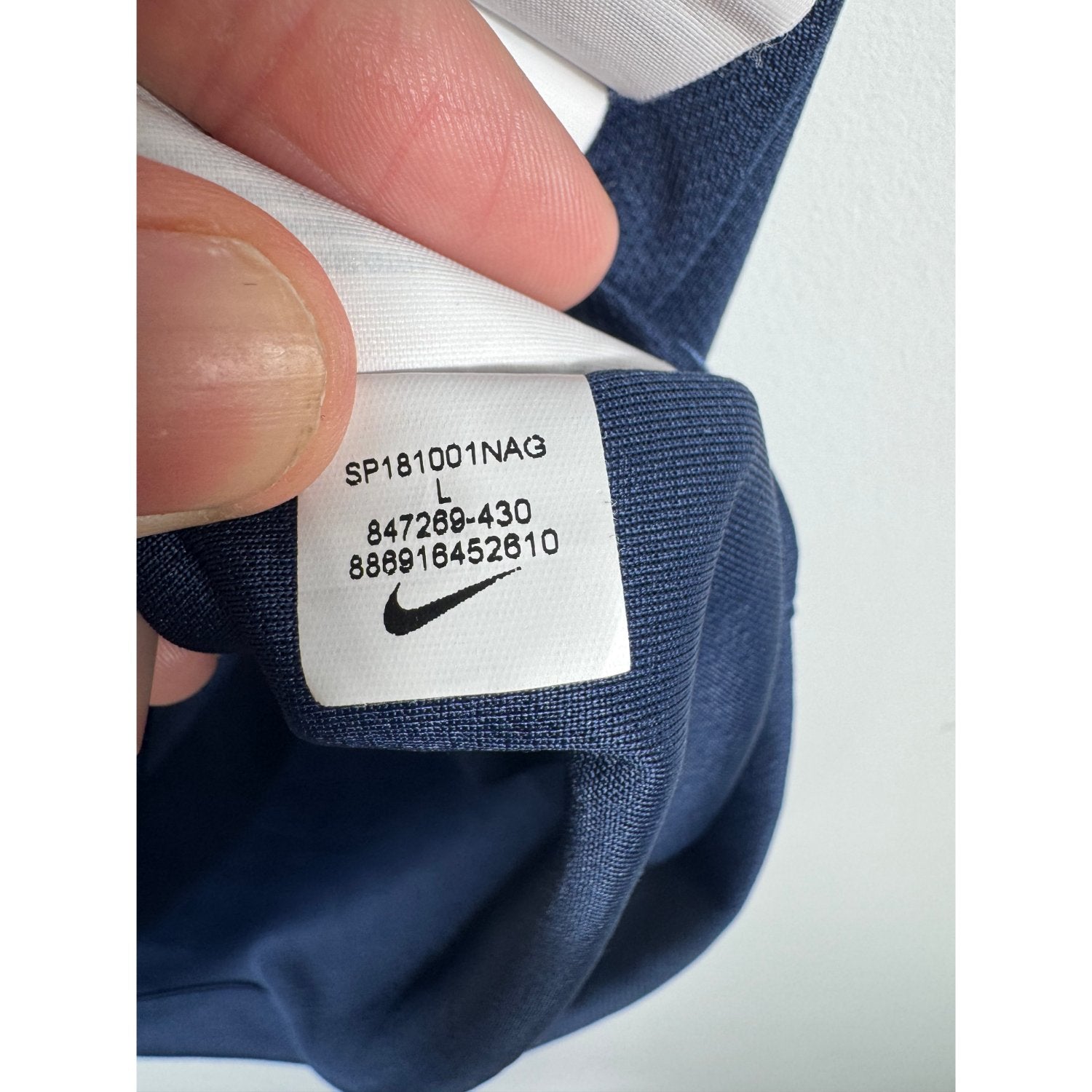 Étiquette d'authenticité avec code Nike 847269-430 prouvant l'originalité du maillot