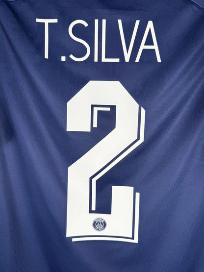 Détail flocage Thiago Silva N°2 sur maillot PSG domicile 2019-2020 dernière saison du capitaine emblématique avant Chelsea