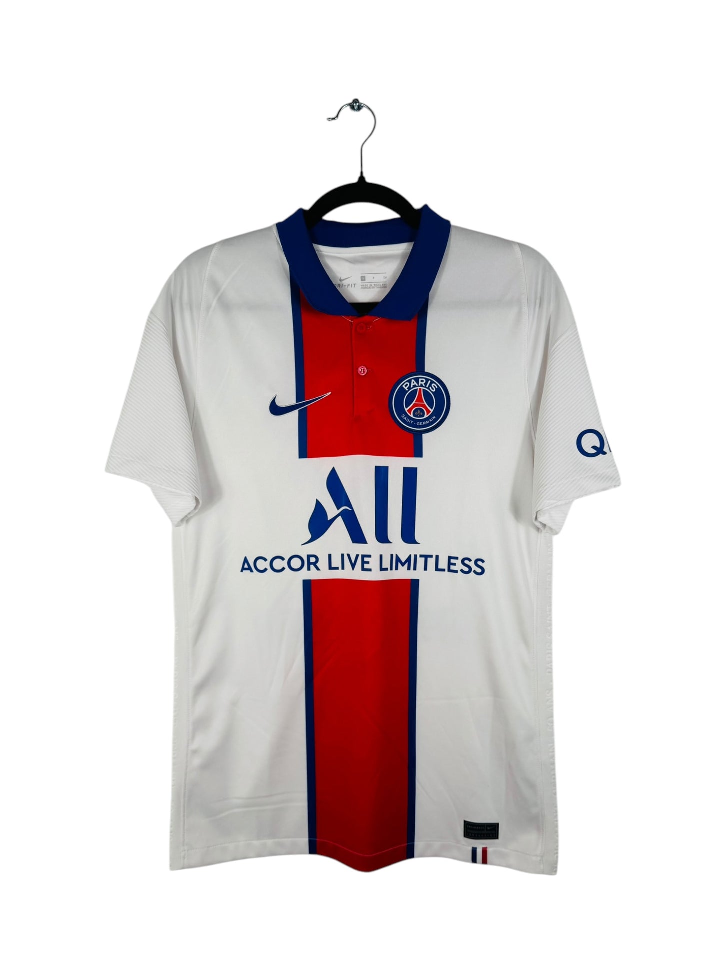 Maillot PSG 2020-2021 Extérieur Nike - Vue avant flocage Mbappé N°7, taille S, couleur blanc/rouge.