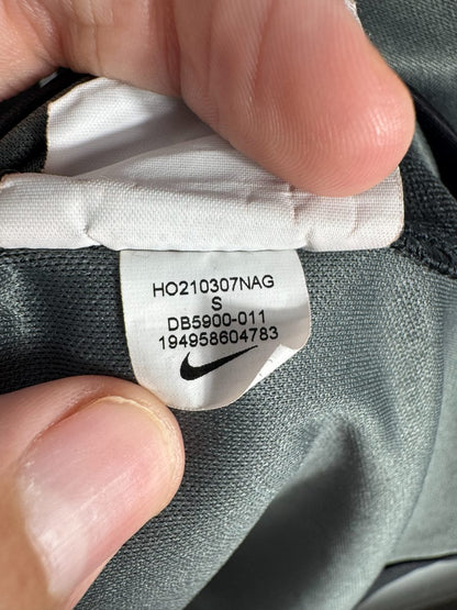 Étiquette Nike DB5900-011 taille S, maillot PSG third 2021-2022 Hakimi