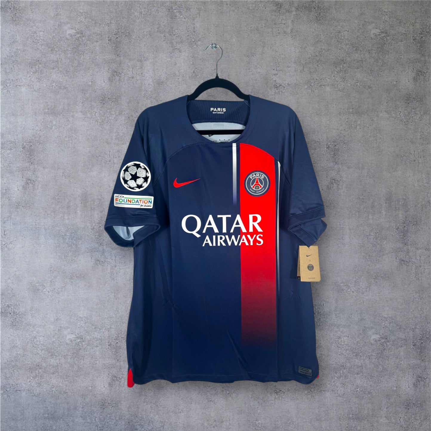 Maillot authentique PSG 2023-2024 Domicile Nike vue de face