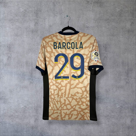 Dos du maillot fourth PSG 2023-2024 Jordan, flocage bleu marine Barcola 29 et patch Ligue 1
