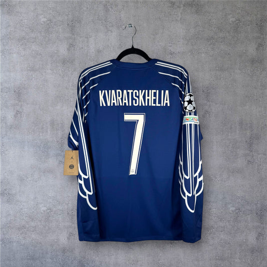 Flocage Kvaratskhelia numéro 7 sur maillot PSG 2024-2025 Fourth