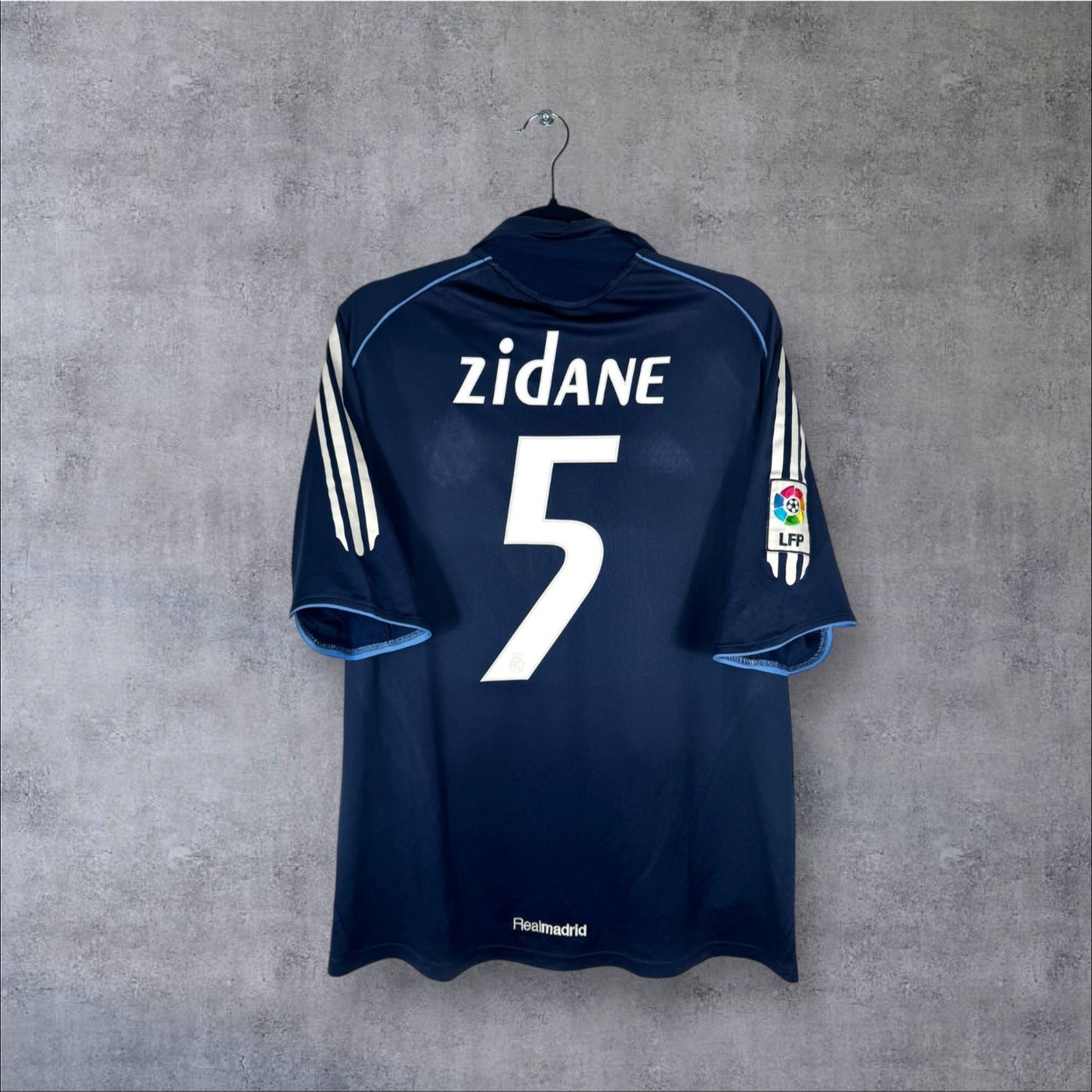 Flocage Zidane numéro 5 sur maillot Real Madrid 2005-2006 Extérieur