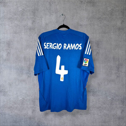 Dos du maillot Real Madrid 2013-2014 exterieur bleu avec flocage Sergio Ramos 4