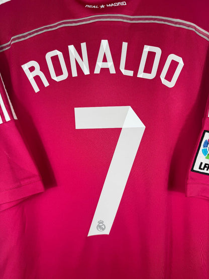 Détail de la typographie du flocage sur le numéro 7 de Cristiano Ronaldo