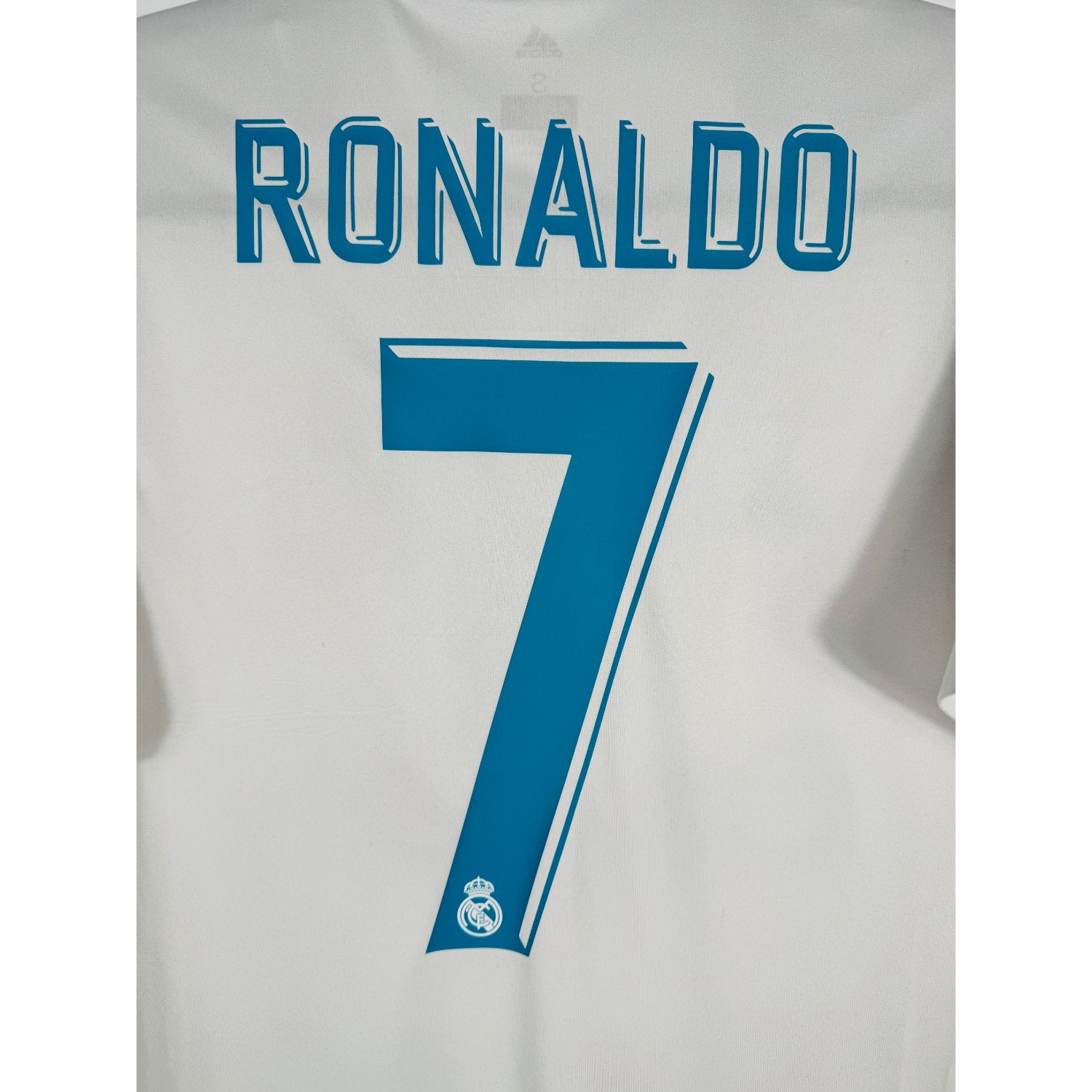 Détail de la typographie du flocage sur le numéro 7 de Cristiano Ronaldo