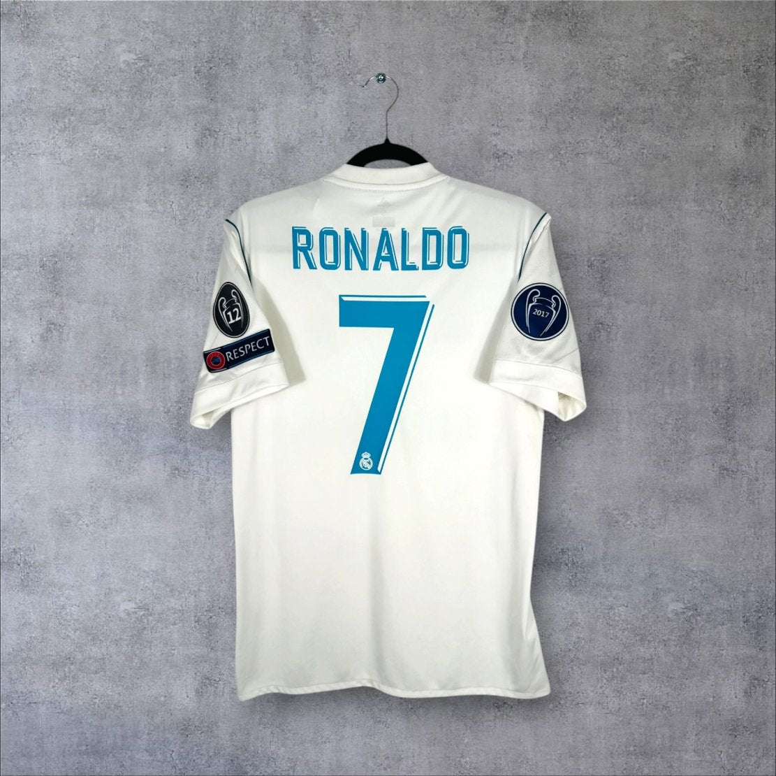 Flocage Ronaldo numéro 7 sur maillot Real Madrid 2017-2018 Domicile taille S