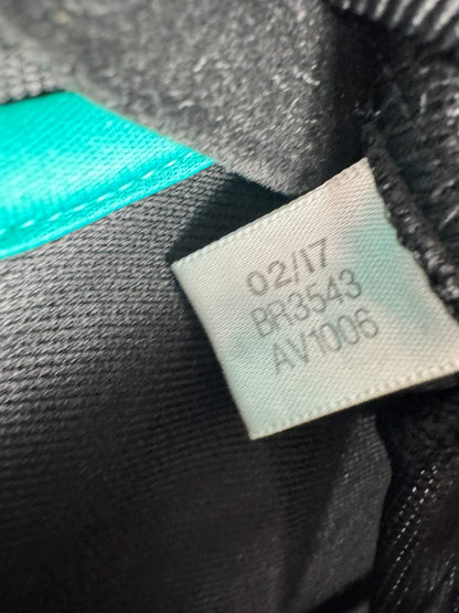 Étiquette adidas 02/17 code BR3543, maillot Real Madrid extérieur 2017-2018