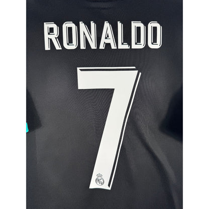 Détail de la typographie du flocage sur le numéro 7 de Cristiano Ronaldo