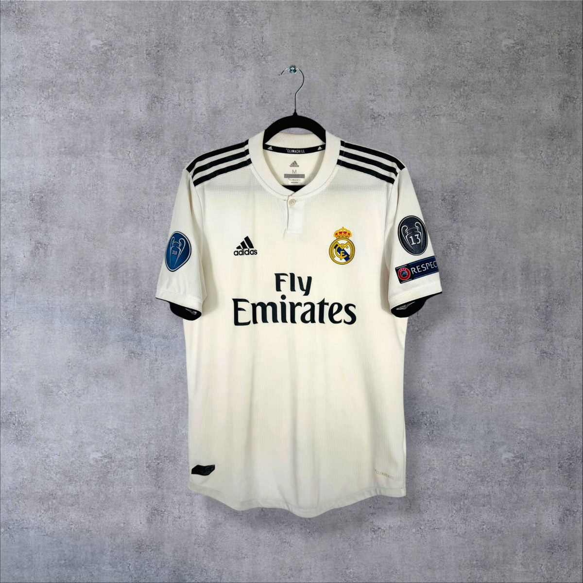 Maillot Real Madrid 2018-2019 domicile Fly Emirates vu de face