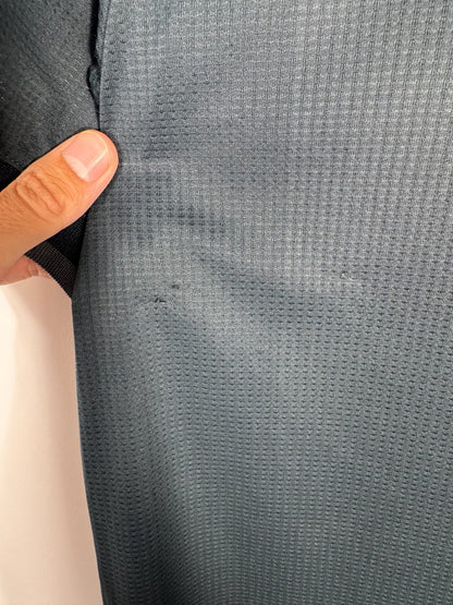 Détail petit accro sur le tissu Real Madrid 2018-2019 extérieur