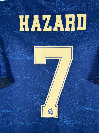 Détail de la typographie du flocage sur le numéro 7 d'Eden Hazard