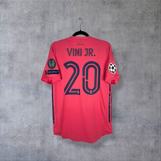 Maillot Real Madrid 2020-2021 extérieur rose, dos avec flocage Vinicius Jr N°20