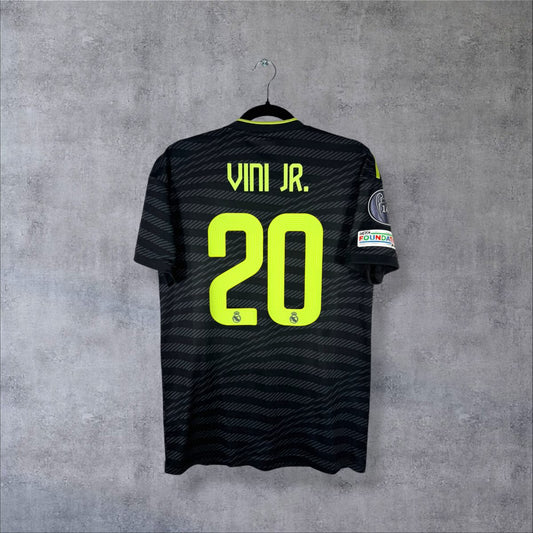 Maillot Real Madrid 2022-2023 third noir, dos floqué Vini Jr. 20 jaune fluo