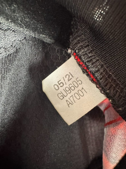 Étiquette intérieure adidas code GU9605 datée 05/21, maillot River Plate extérieur 2021-2022
