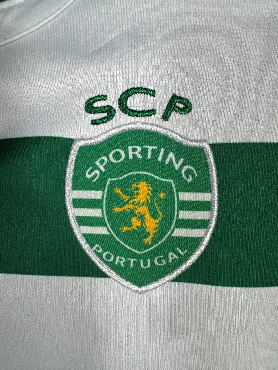 Écusson brodé du Sporting et monogramme SCP, maillot domicile 2015-2016