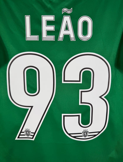 Détail de la typographie du flocage sur le numéro 93 de Rafael Leão