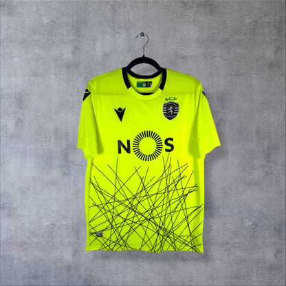 Face du maillot de gardien Sporting CP 2020-2021 jaune fluo avec sponsor NOS