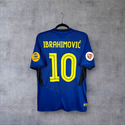 Flocage Ibrahimović numéro 10 sur maillot Suède 2004 Extérieur